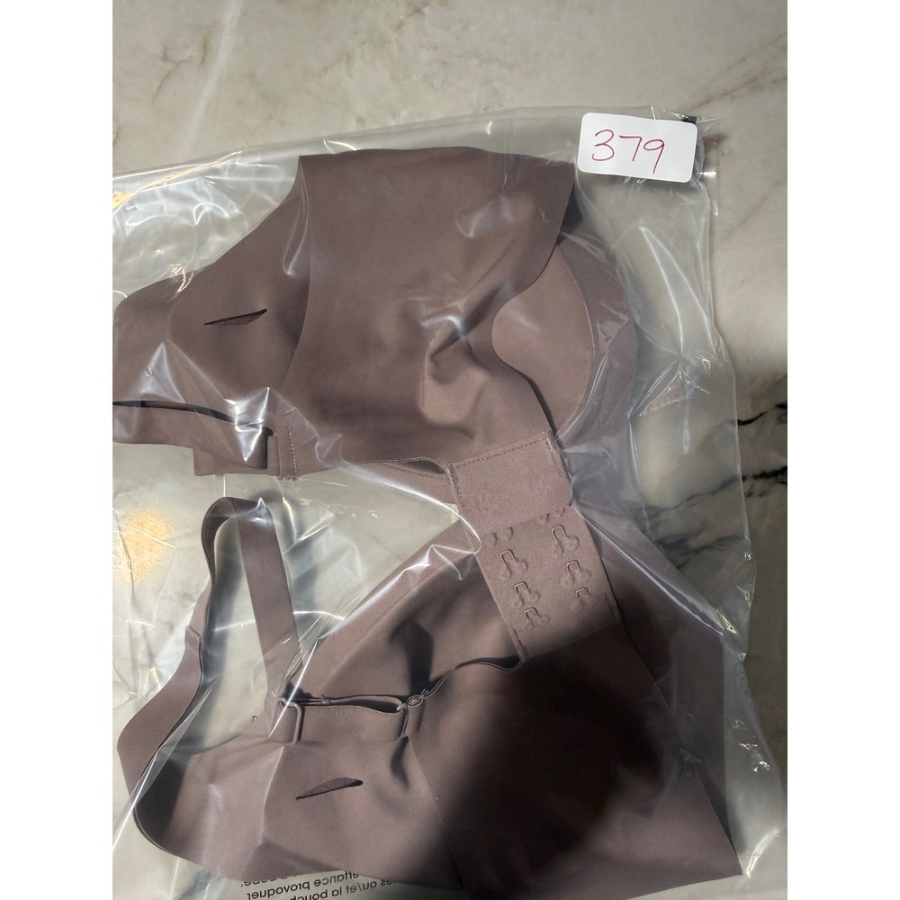 NWOT Celeste D'Or Curve Wireless Seamless Bra Brown Sz Medium Adjustable Straps - Picture 9 of 9